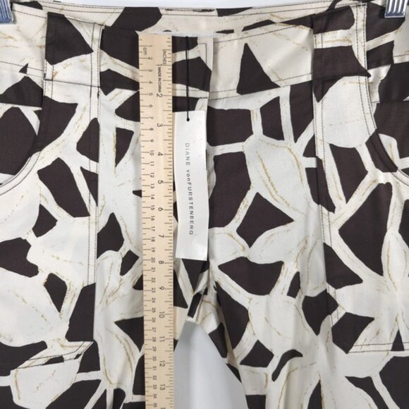 NWT DIANE von FURSTENBERG SILK Blend Capri Floral Giraffe Print Pants Size 10 - Picture 6 of 13